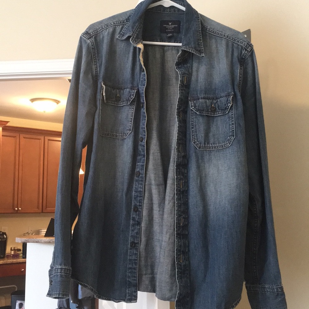 American Eagle Jean Jacket. Never worn!!